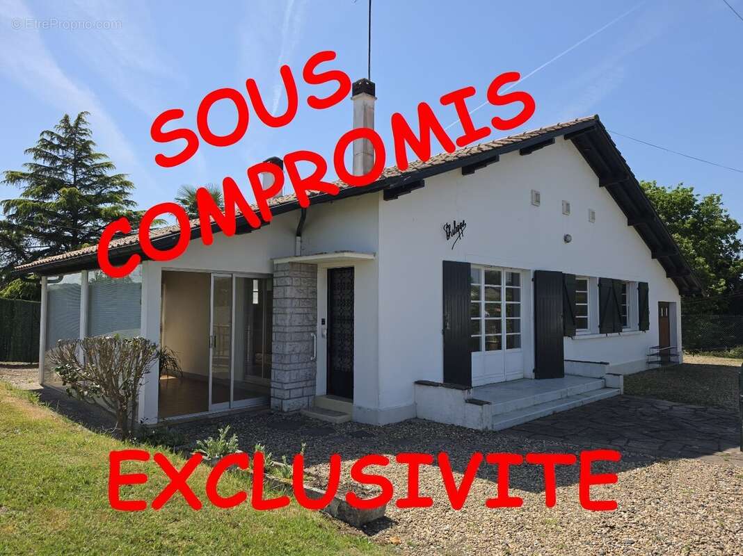 Maison à PUYOO