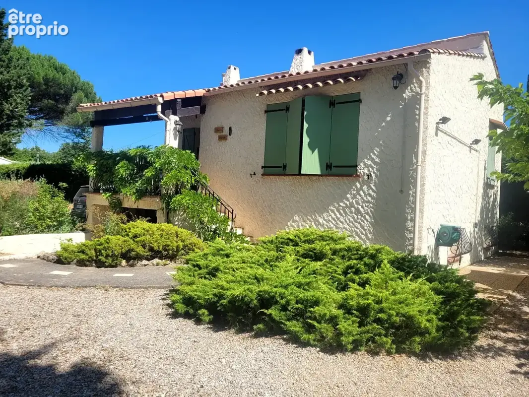 Photo Maison à Regusse au prix de 375 000€