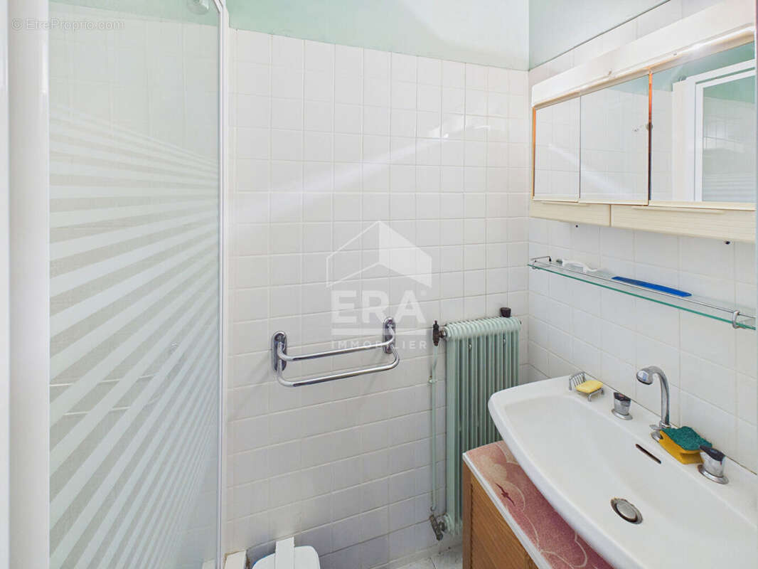 Maison à DECAZEVILLE