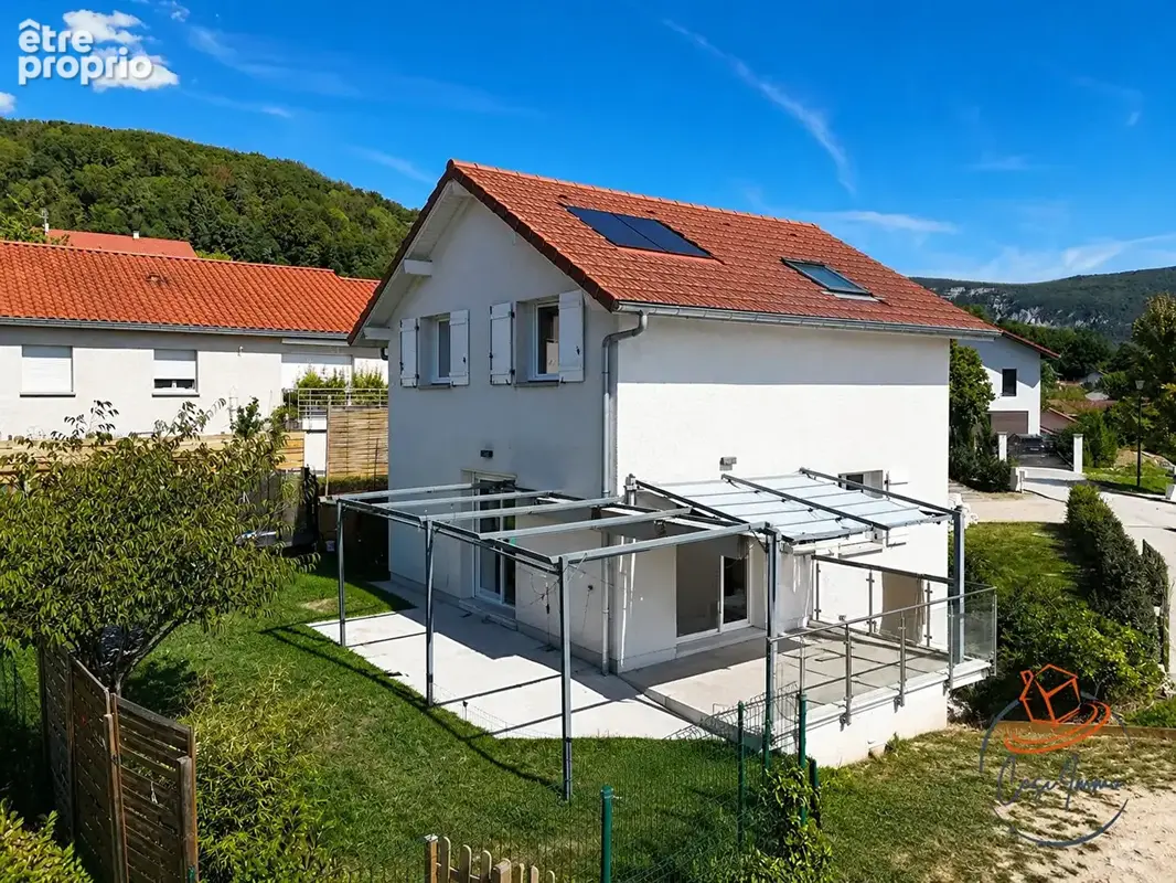 Maison à LEAZ