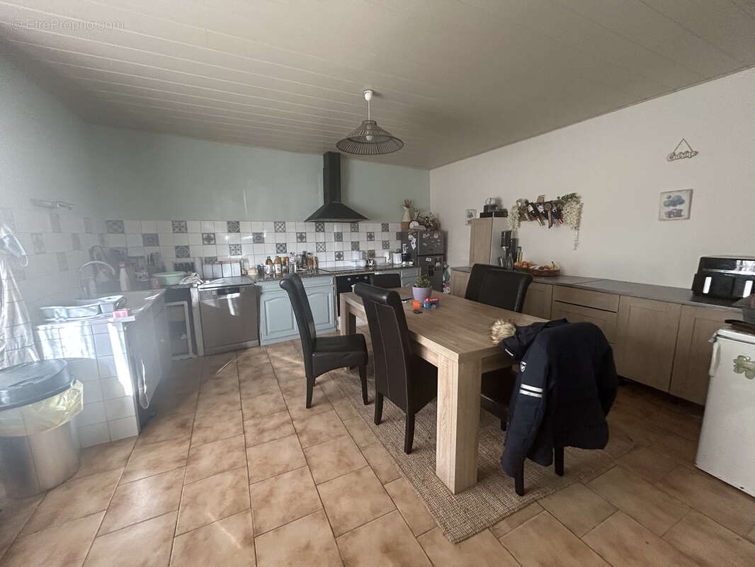 Maison de village spacieuse avec grange et jardin - photo 5