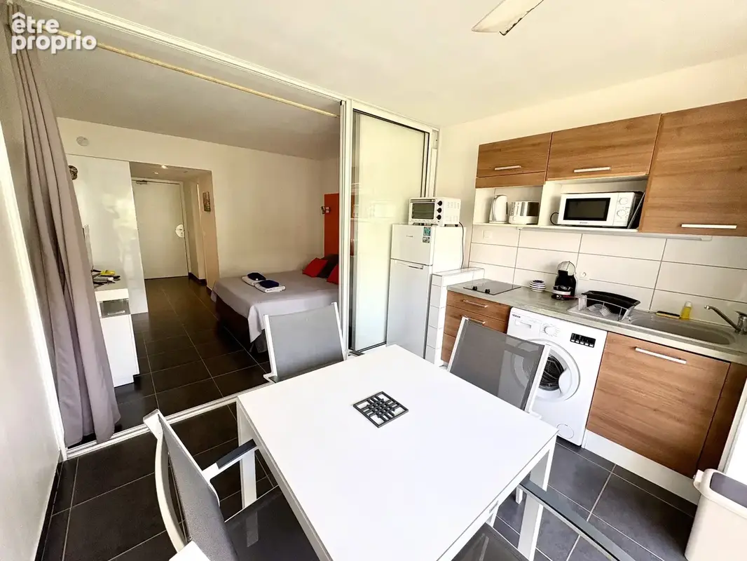 Anse des rochers : t2 etage de 29,15 m2 meuble acces plage et piscine - photo 5