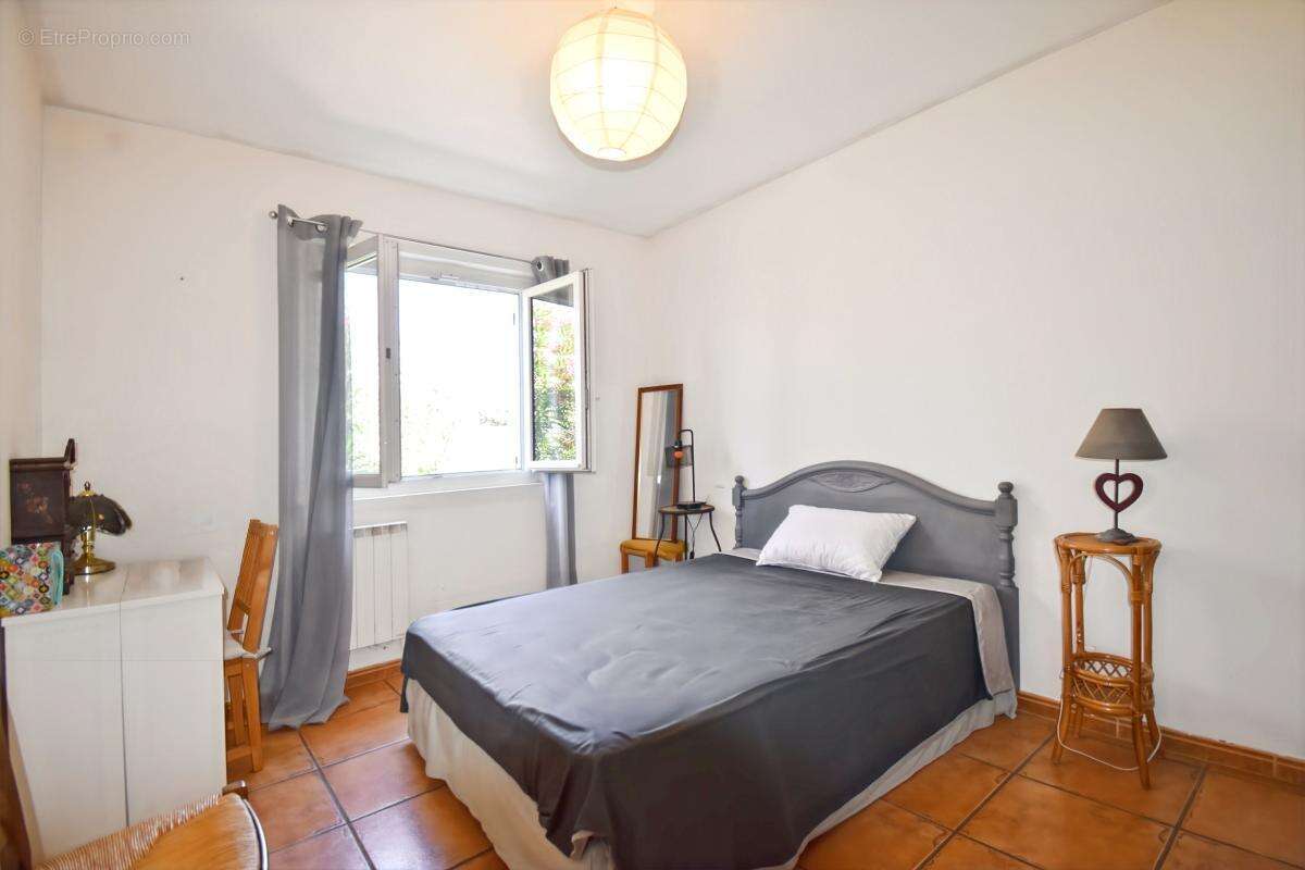 Uzès: Maison 5 ch avec piscine - photo 13