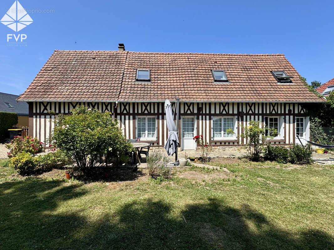 A VENDRE - SOTTEVILLE-SUR-MER   Une opportunité rare dans un village prisé de la Côte d'Albâtre ! - photo 2