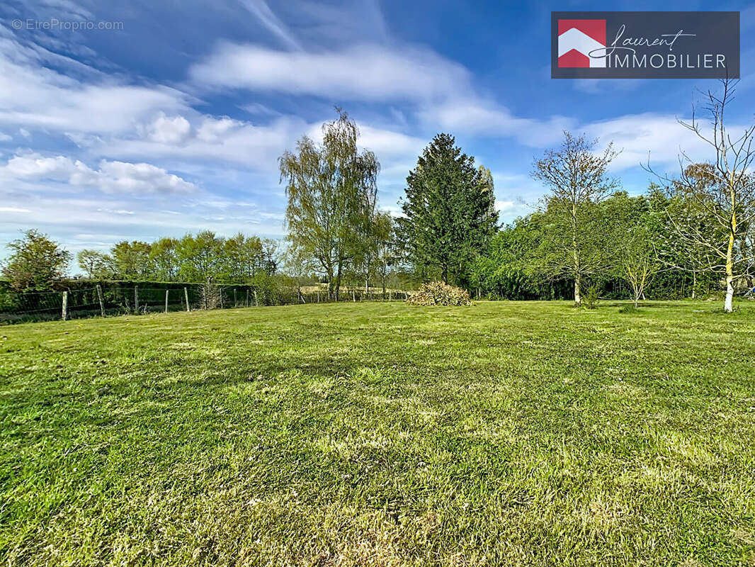 Maison à SAINT-ETIENNE-EN-BRESSE