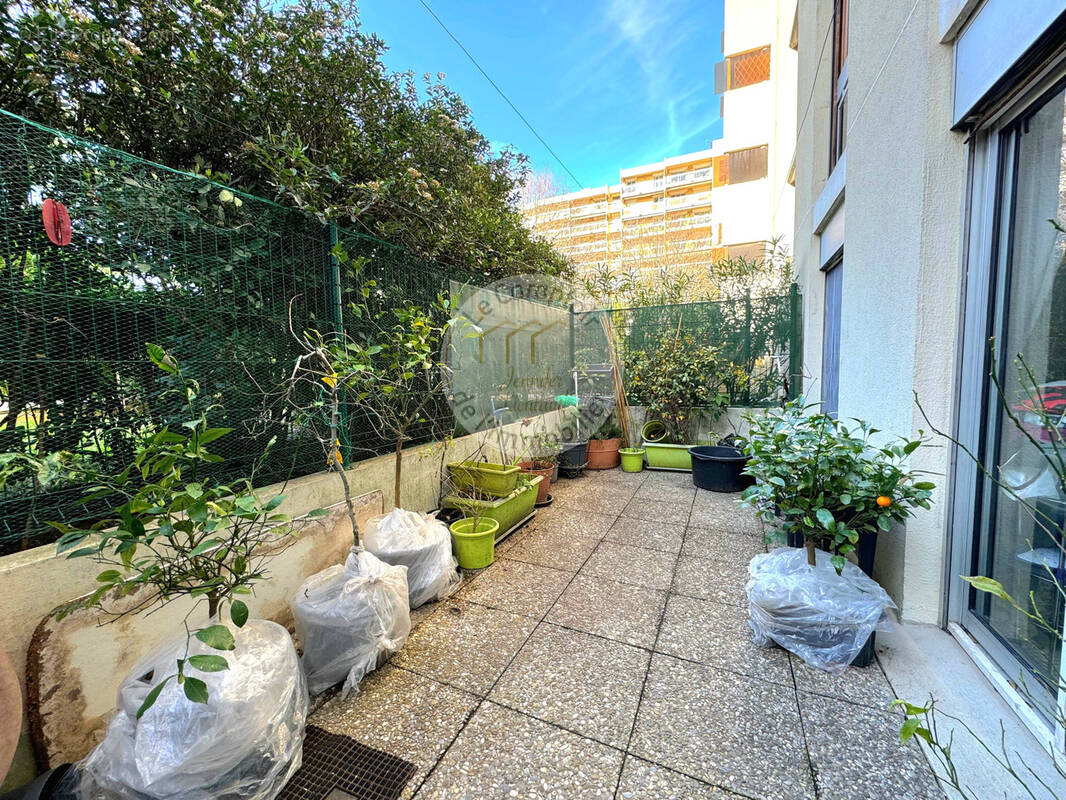 Appartement à MARSEILLE-9E