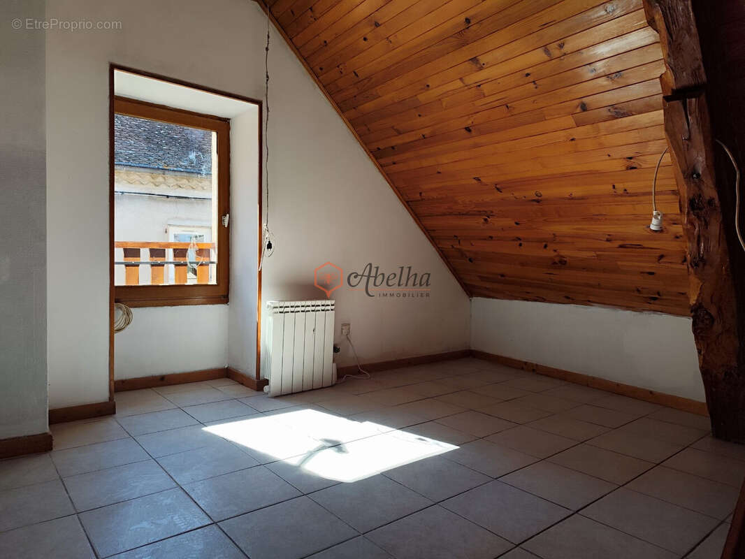 Maison à SAINT-BONNET-EN-CHAMPSAUR