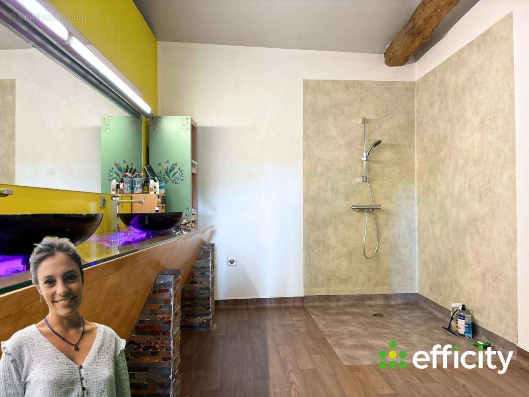 Maison 208 m² à Montbrison  - photo 18