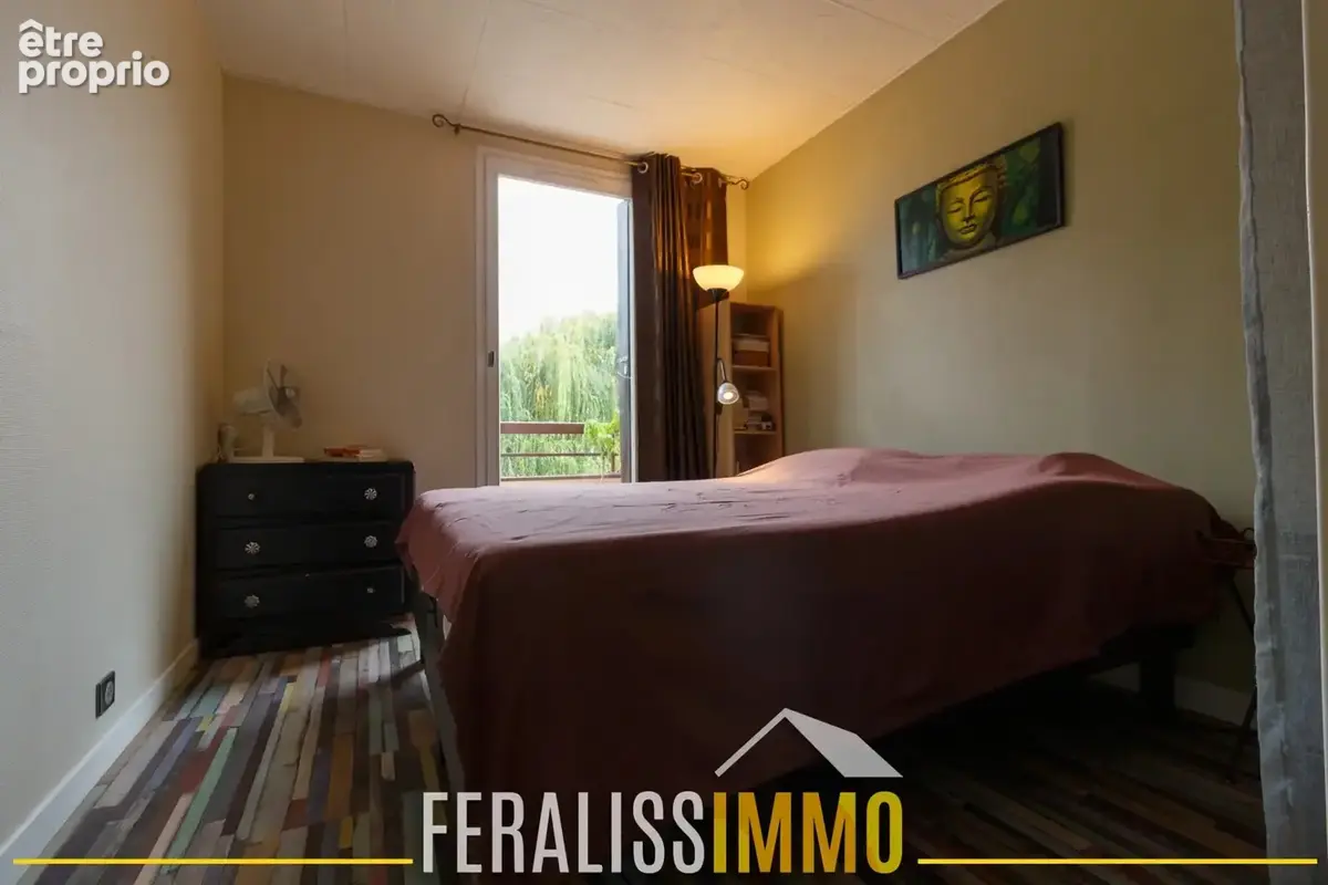 99m2 à deux pas de la gare ! - photo 11
