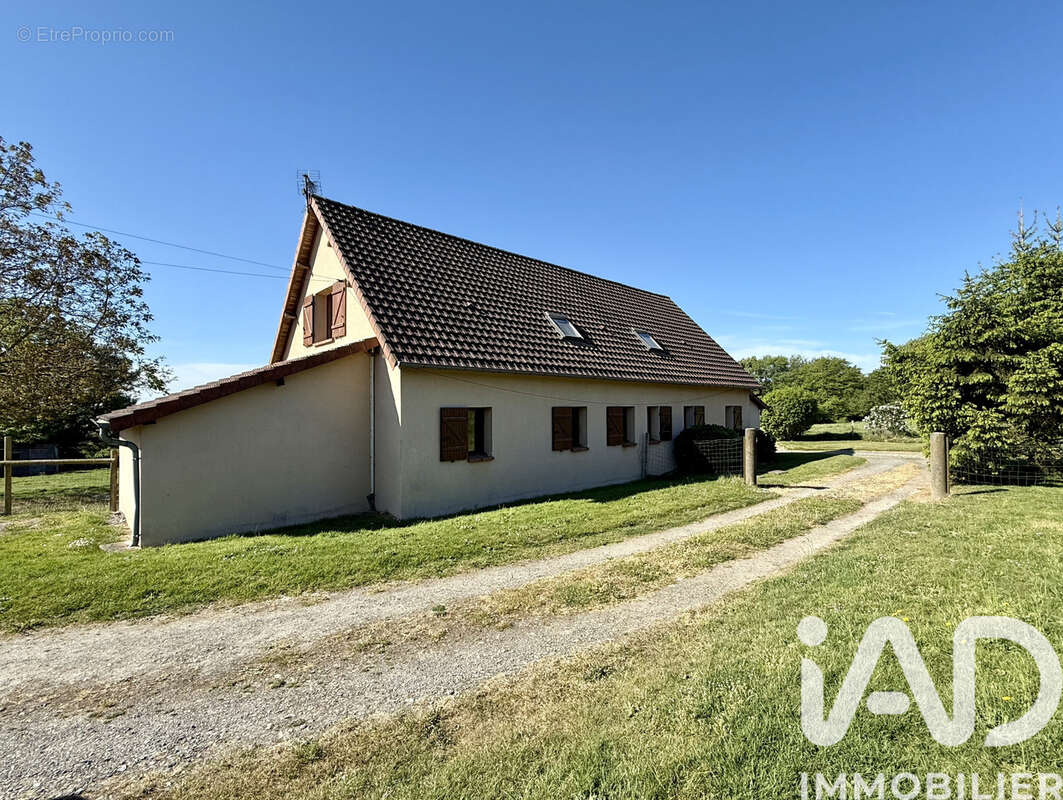 Maison 136 m² à Bonneville-La-Louvet  - photo 2