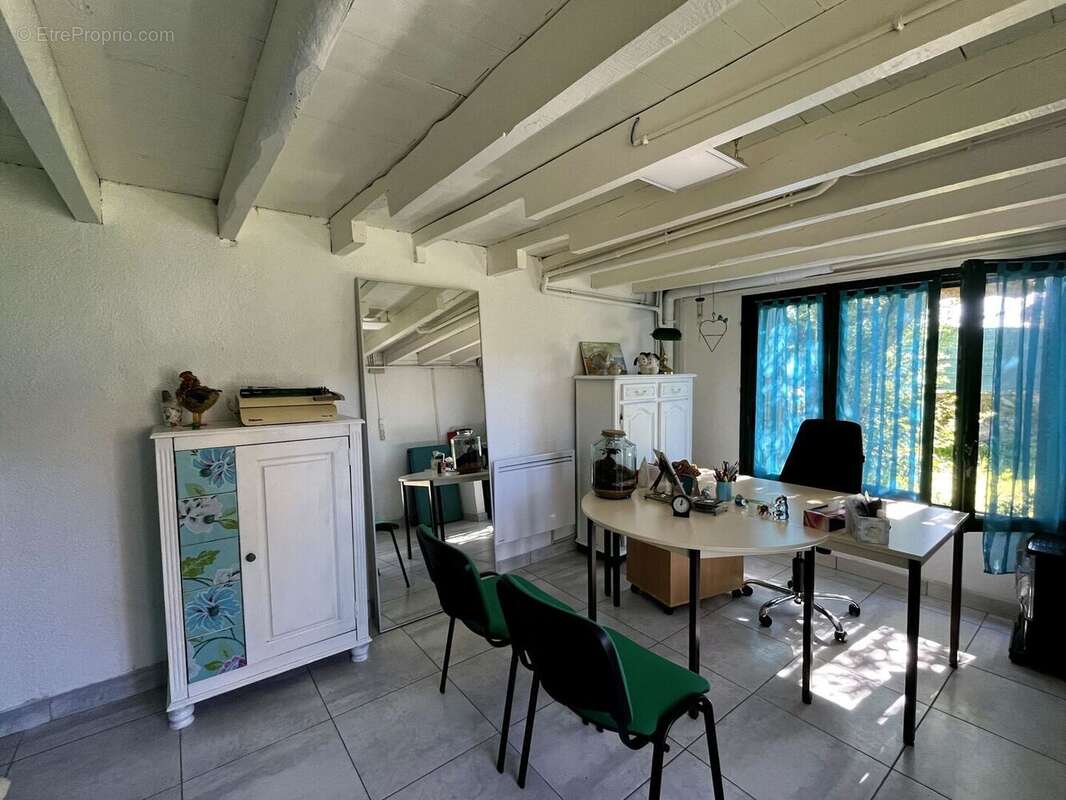 Dépendance - BUreau RDC - Maison à MAURS