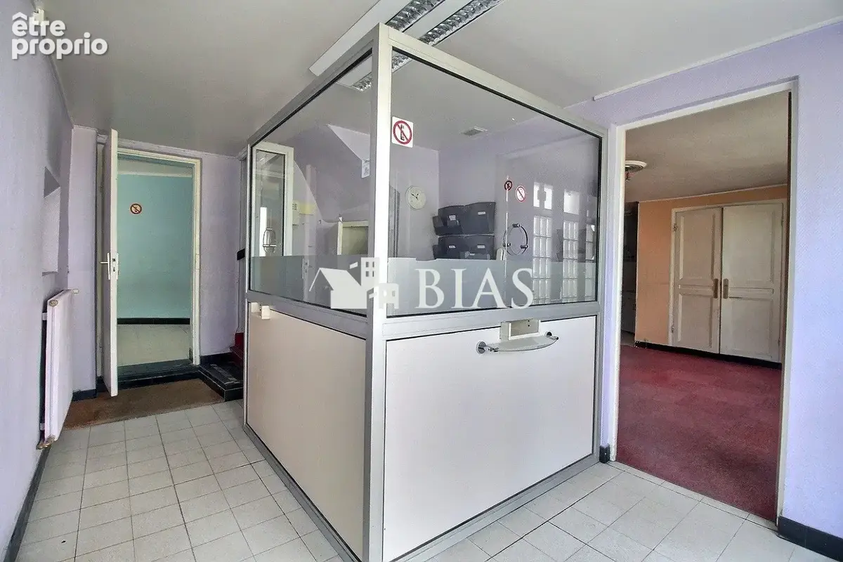 Appartement 285 m² à Le Petit-Quevilly  - photo 4