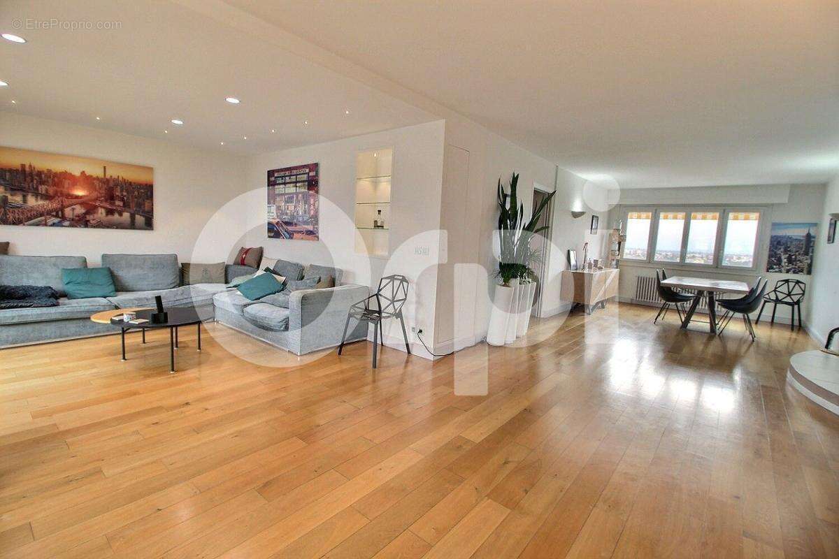 Appartement à ANNEMASSE