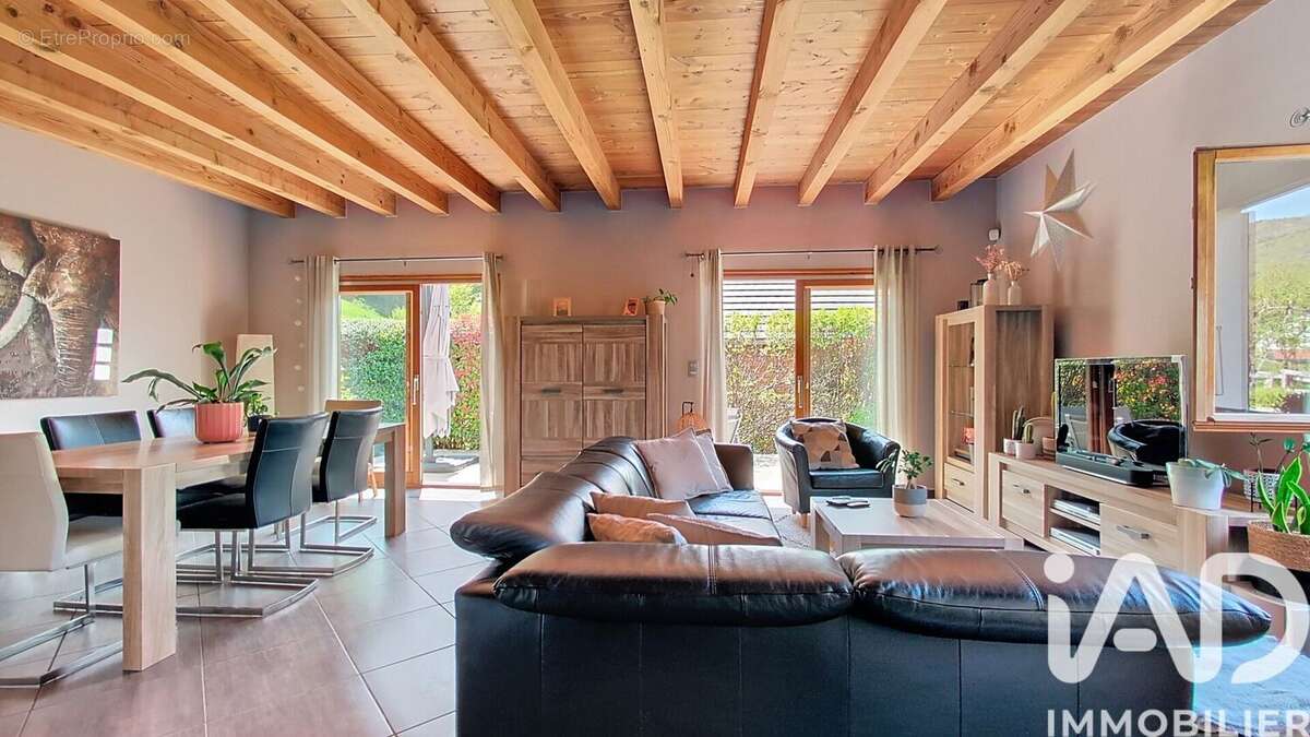 Photo 6 - Maison à LATHUILE