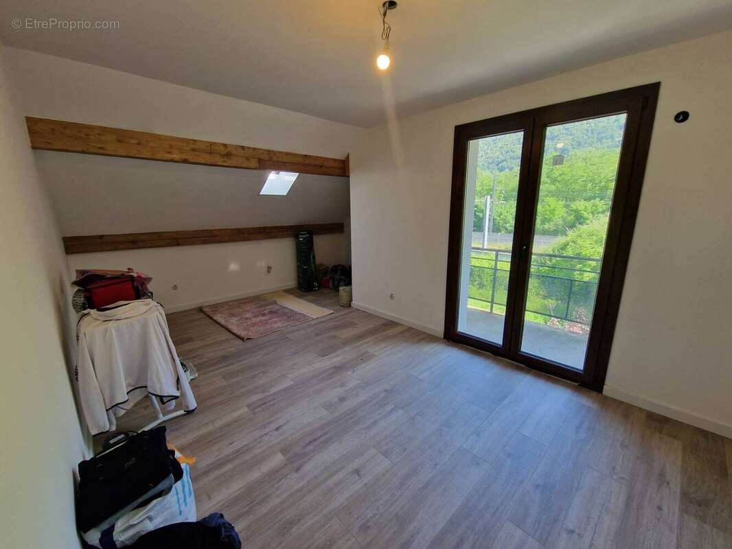 Maison à AIGUEBELLE