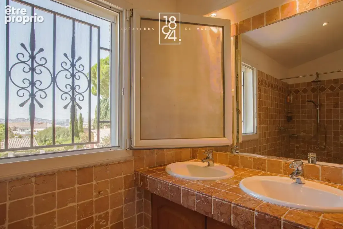 À Vendre I Maison Jardin 13009 Marseille I 155m2 - photo 15