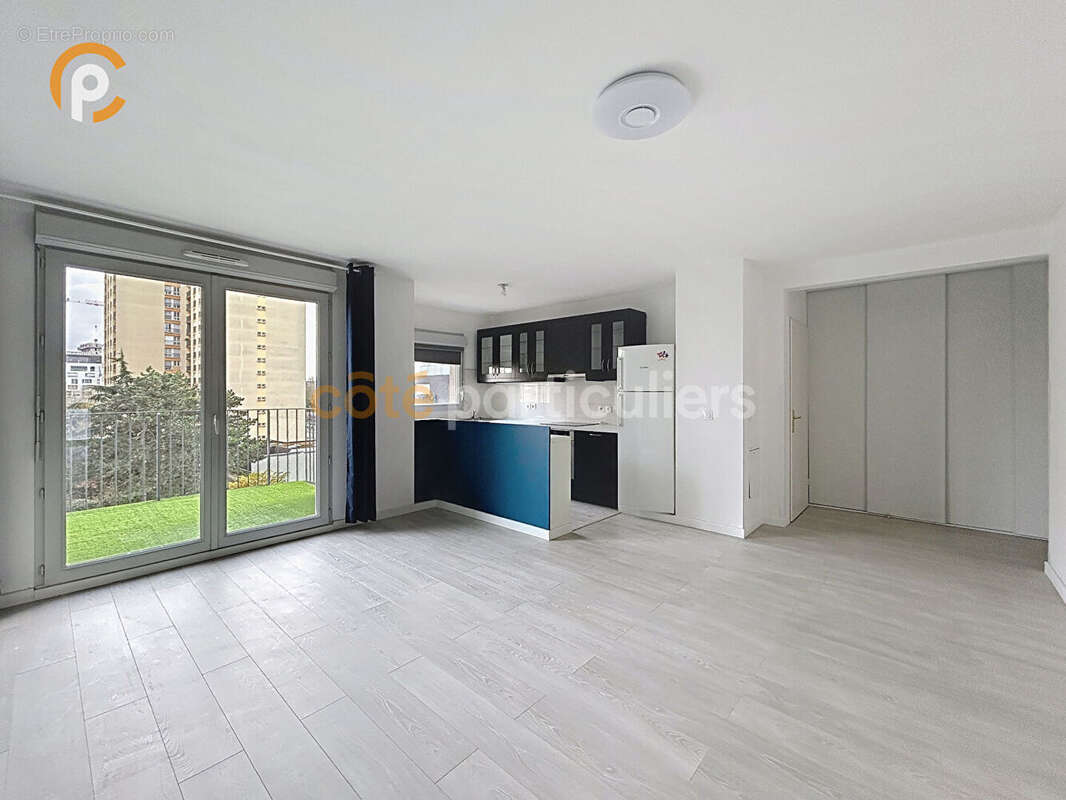 Appartement à IVRY-SUR-SEINE