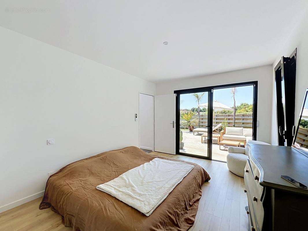 Maison 108 m² à Tosse  - photo 10
