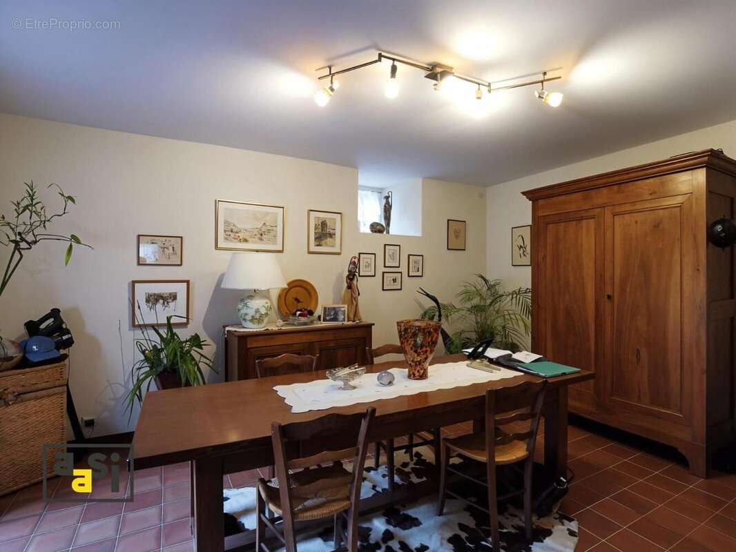 Maison 111 m² à Meyras  - photo 13