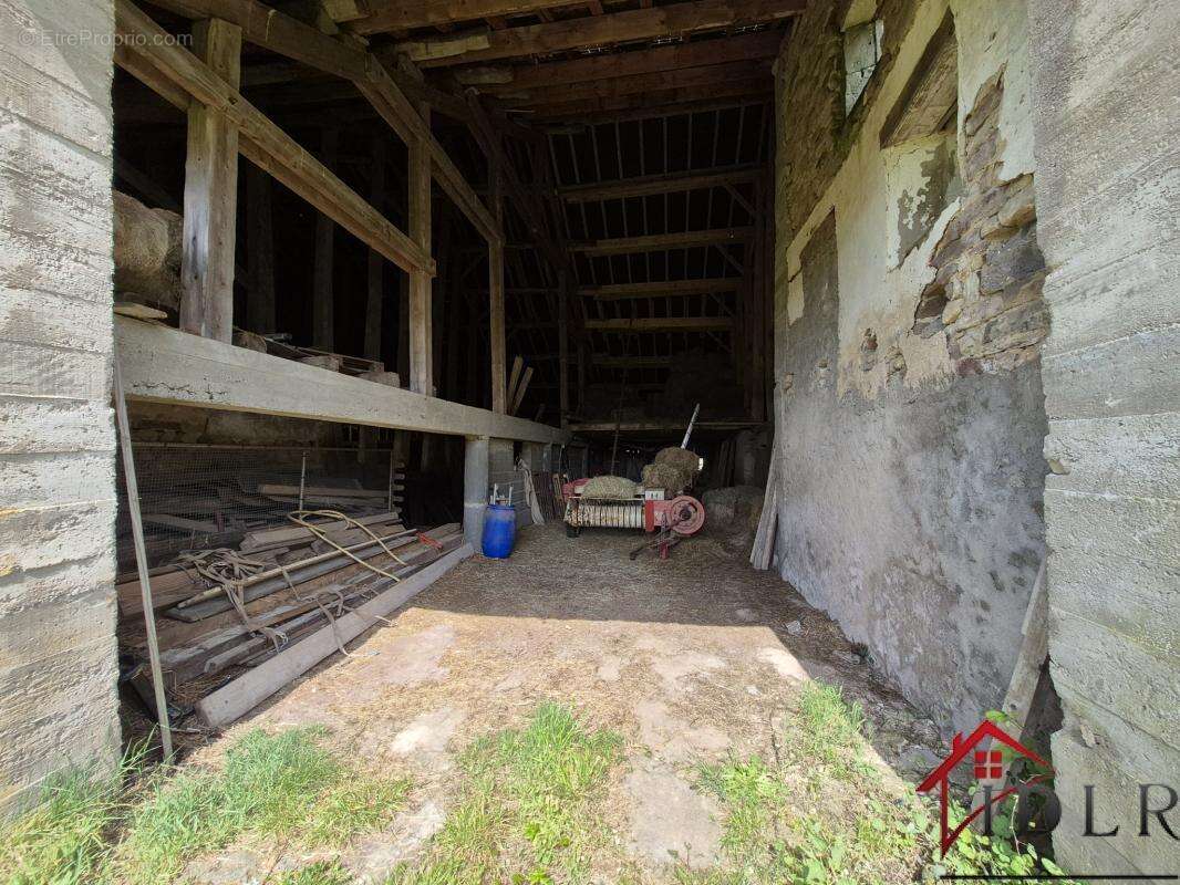 Ferme de caractère à rénover- Dépendance   Potentiel except - photo 6