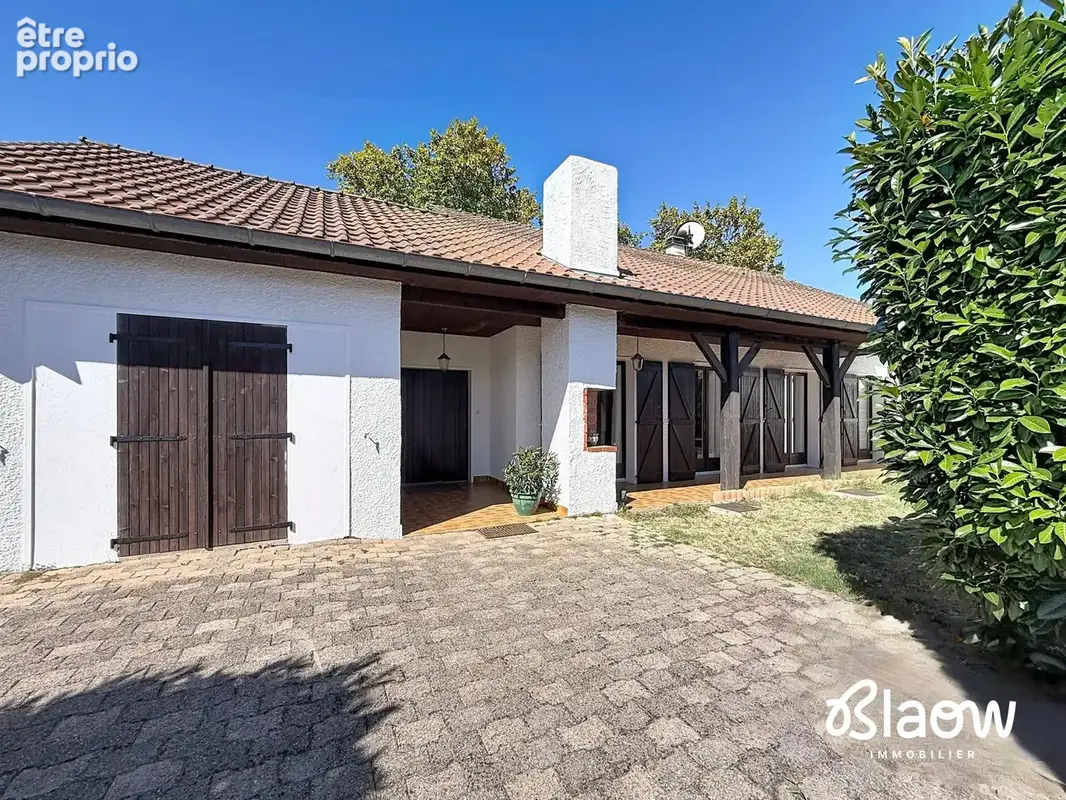 Maison 100 m² à Meyzieu  - photo 2
