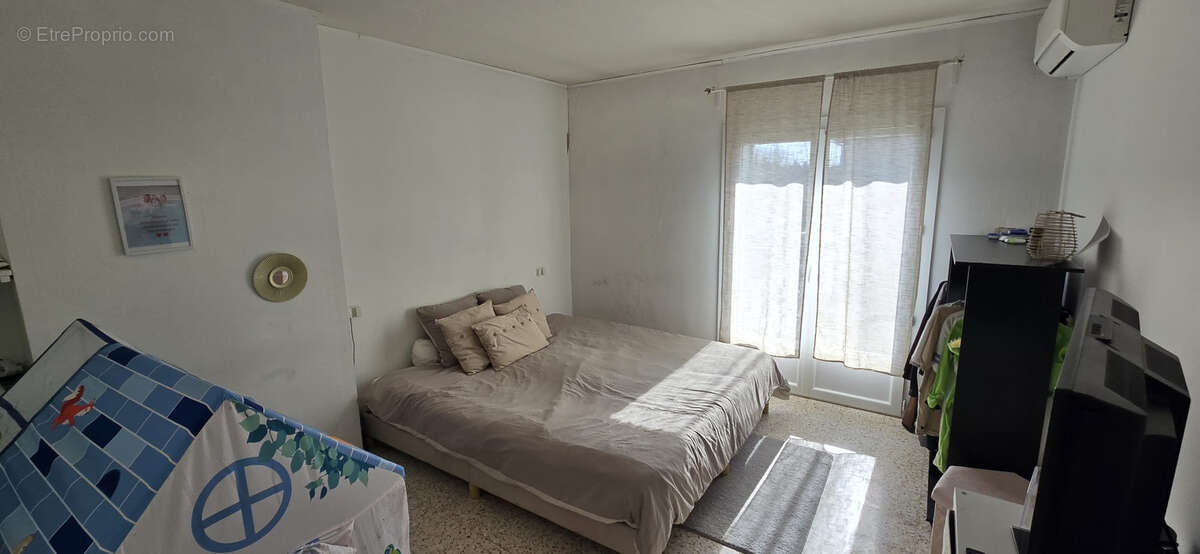 Maison à CHATEAURENARD