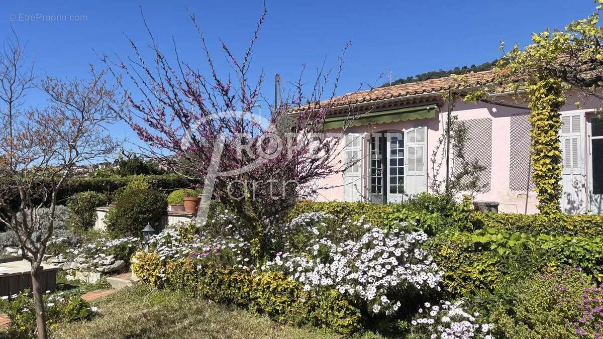 Maison à BEAULIEU-SUR-MER