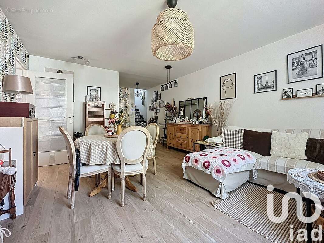 Photo 2 - Maison à ORLY