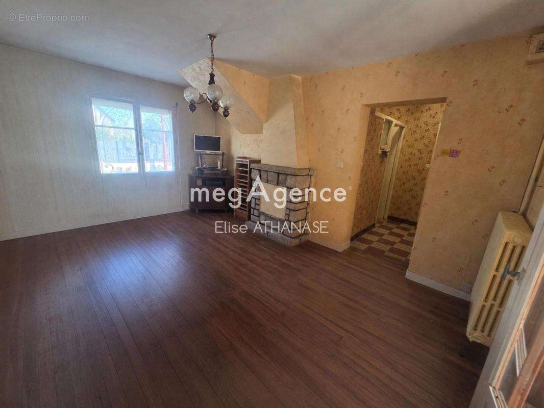 Maison de bourg en pierre 4 chambres - photo 5