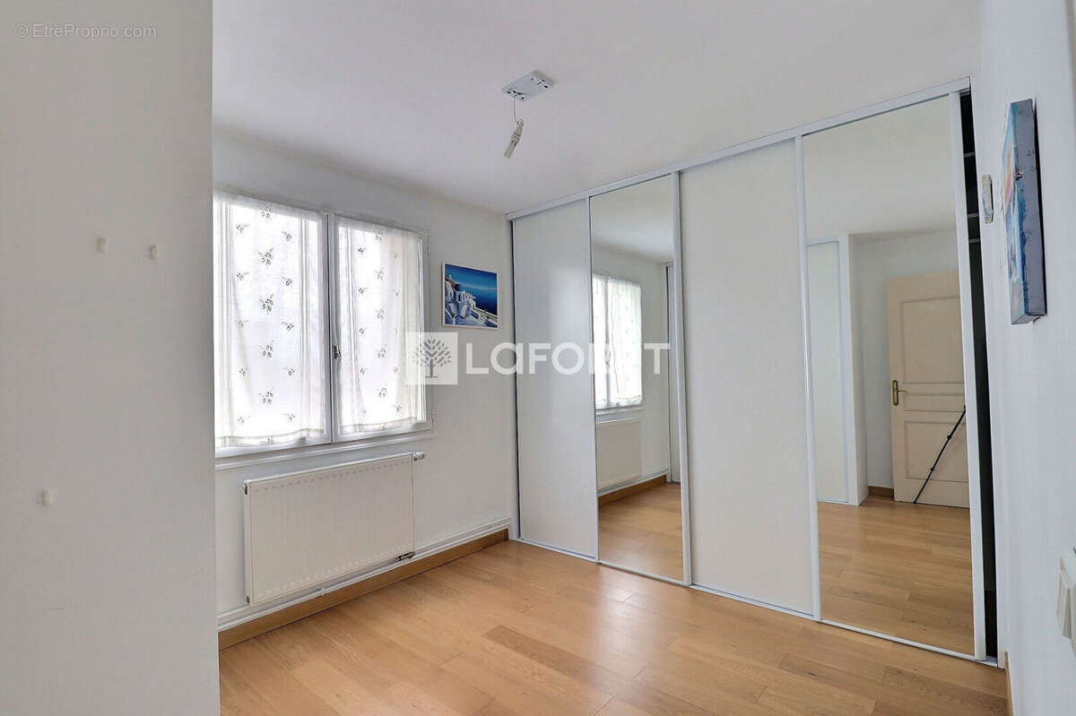 Appartement à VILLEJUIF