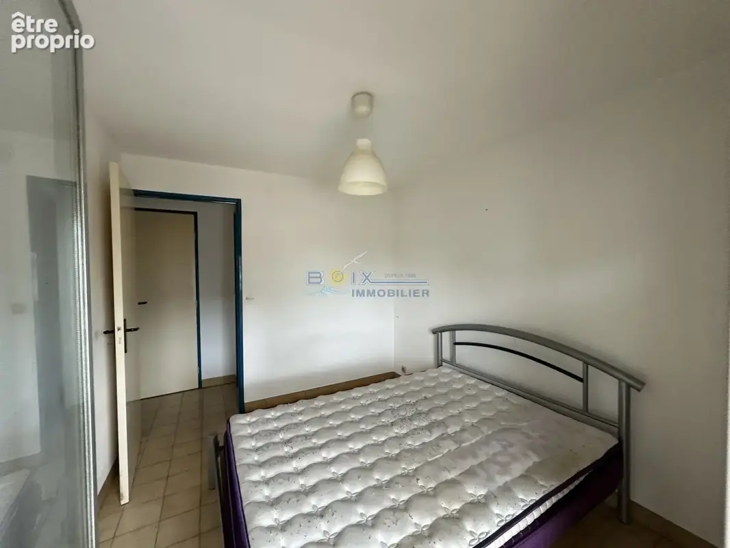 Appartement T2   SH 32 M2  avec loggia   et  parking privé - photo 4