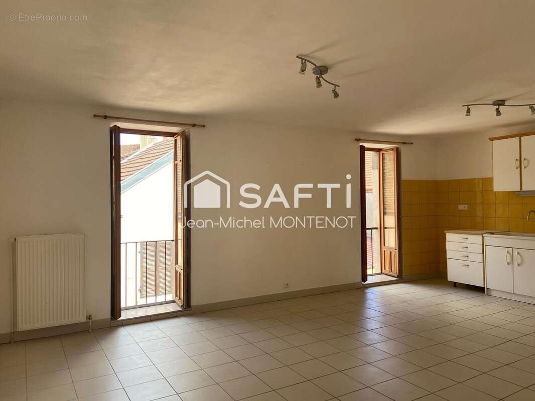 Photo 2 - Appartement à NUITS-SAINT-GEORGES