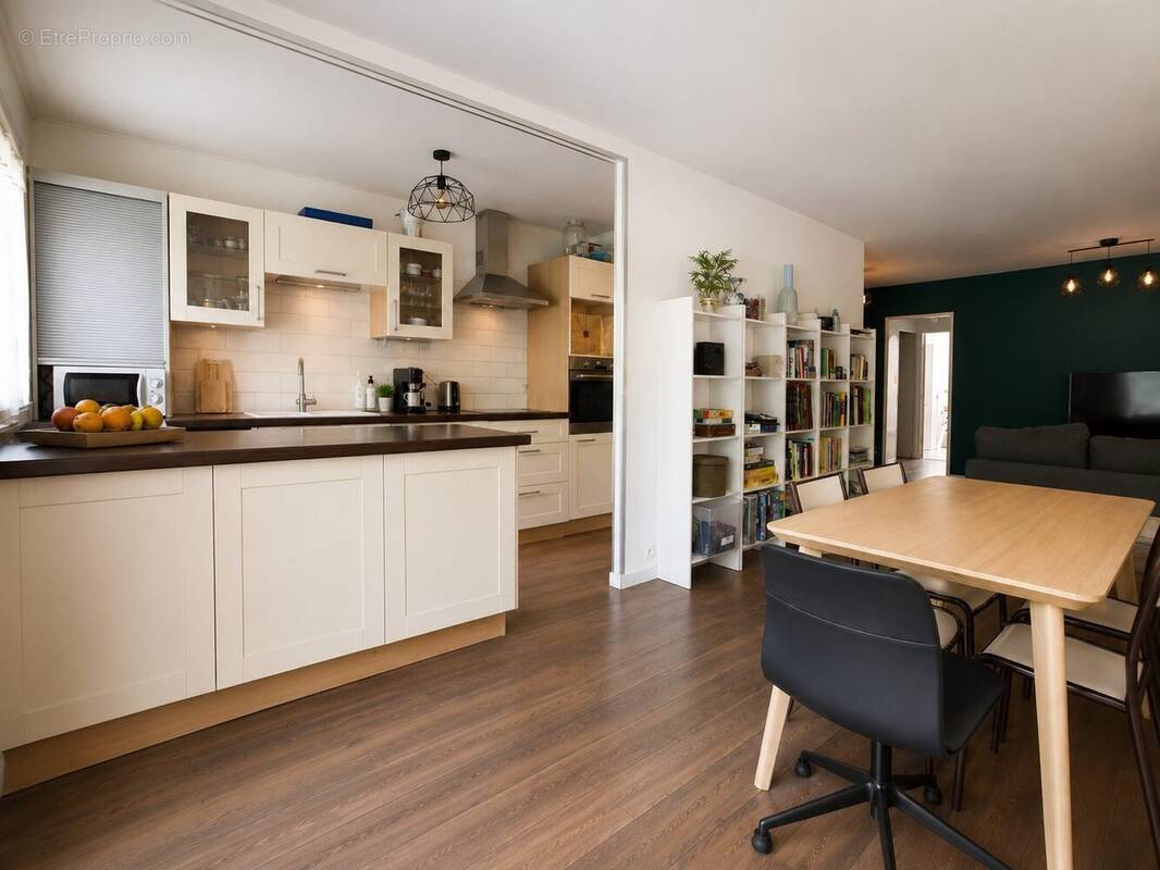 Appartement à NOGENT-SUR-MARNE