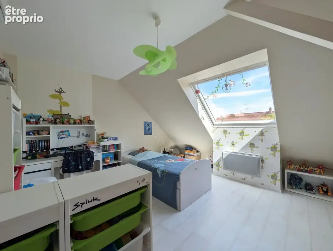 Maison à vendre 9 pièces KEMBS LOECHLE (68).Belle maison contemporaine de 250 m², 14 ares, avec piscine, en lisière de forêt - photo 12