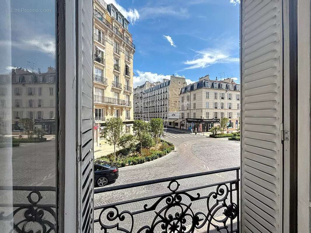 Appartement à NEUILLY-SUR-SEINE