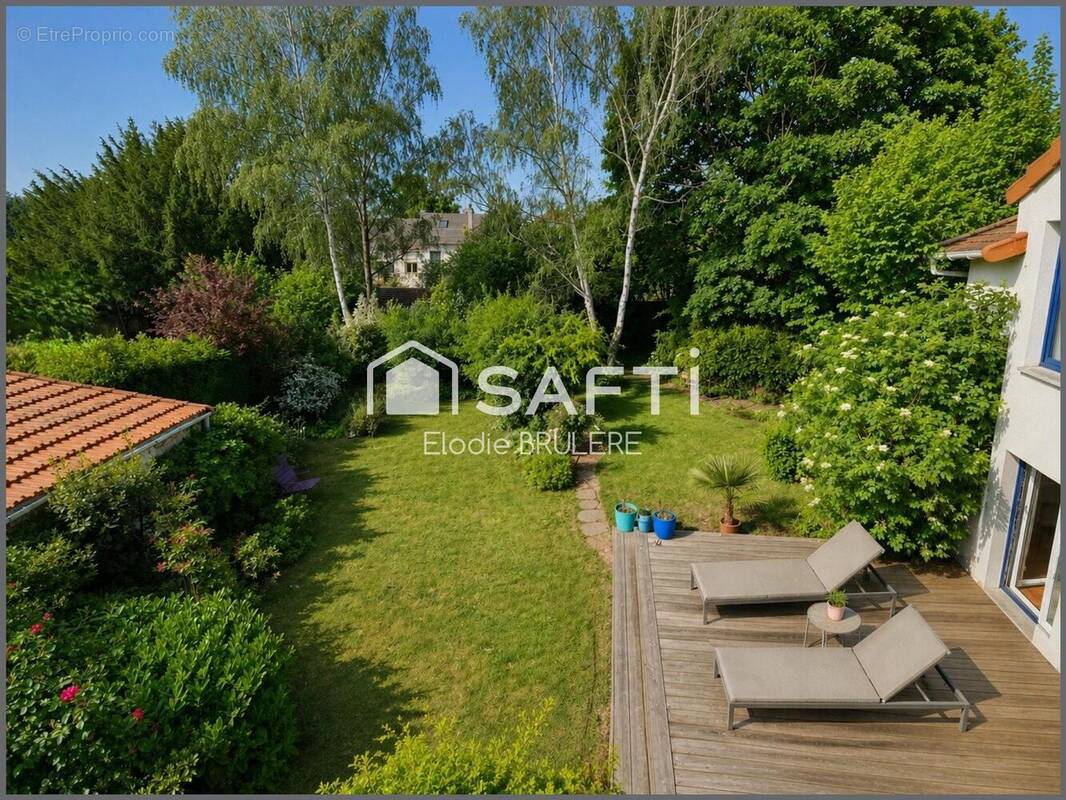 Photo 1 - Maison à SAINTE-GENEVIEVE-DES-BOIS