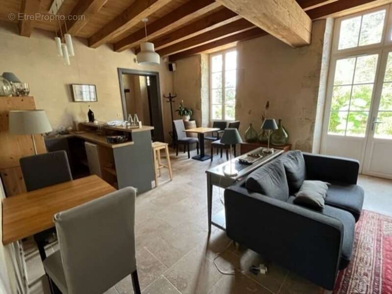 Dpt  (32) : ELEGANT CHATEAU XIX, sans travaux, bases médievales avec douves, piscine, sur 9100m2 jardin clos - photo 18