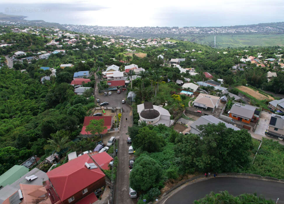 Terrain à SAINT-PAUL