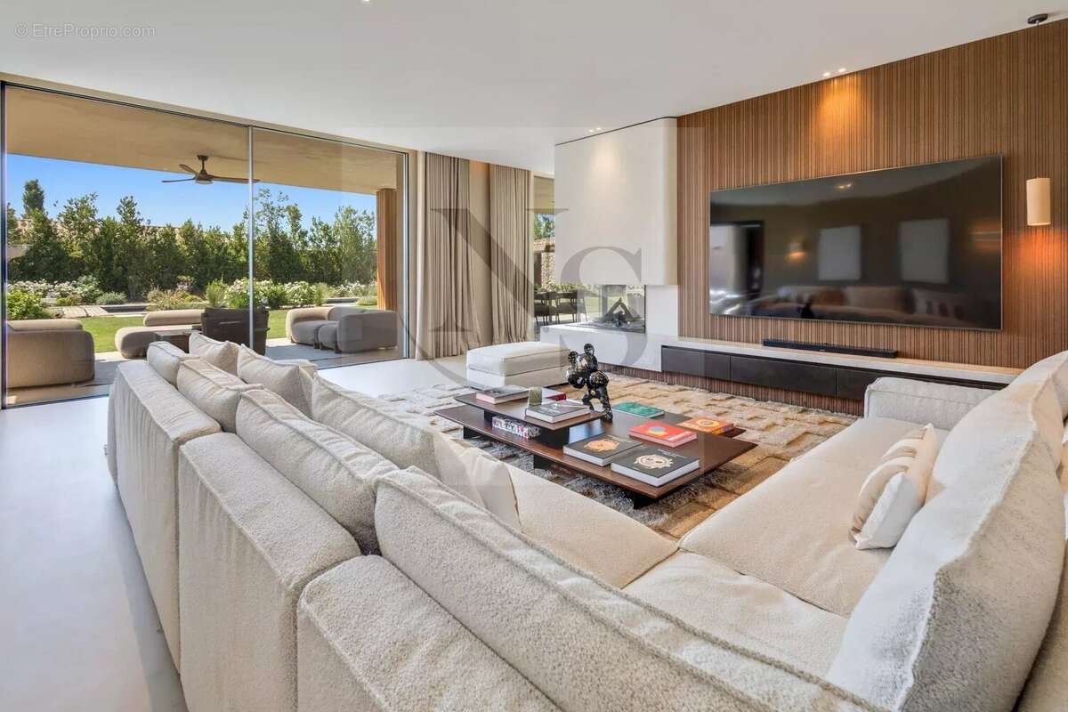 Villa neuve de prestige proche du centre ville - photo 4