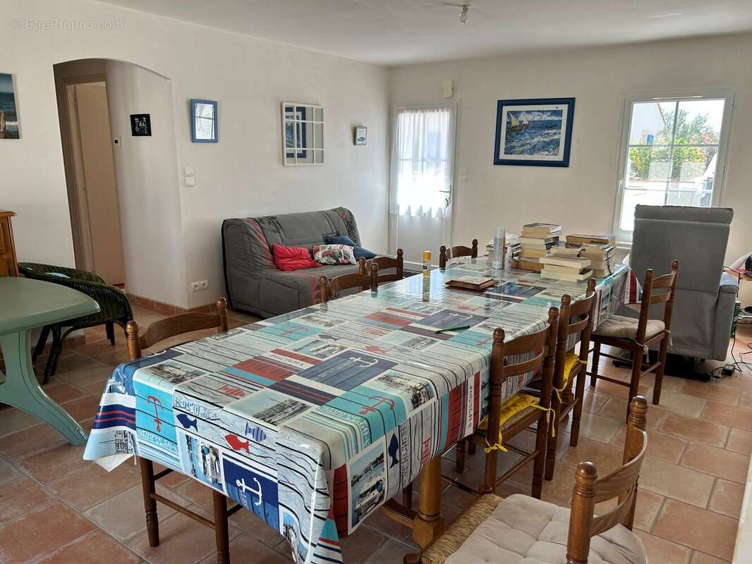 Maison 80 m² à Barbatre  - photo 9