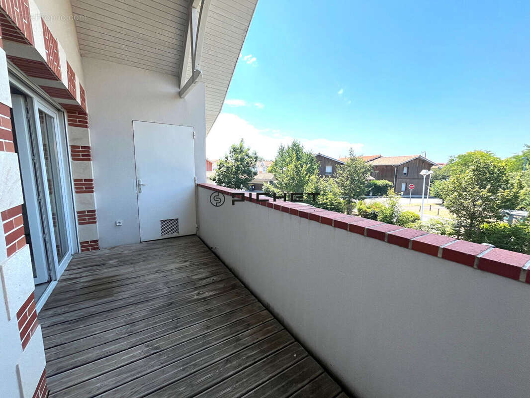 Appartement 62 m² à Audenge  - photo 2