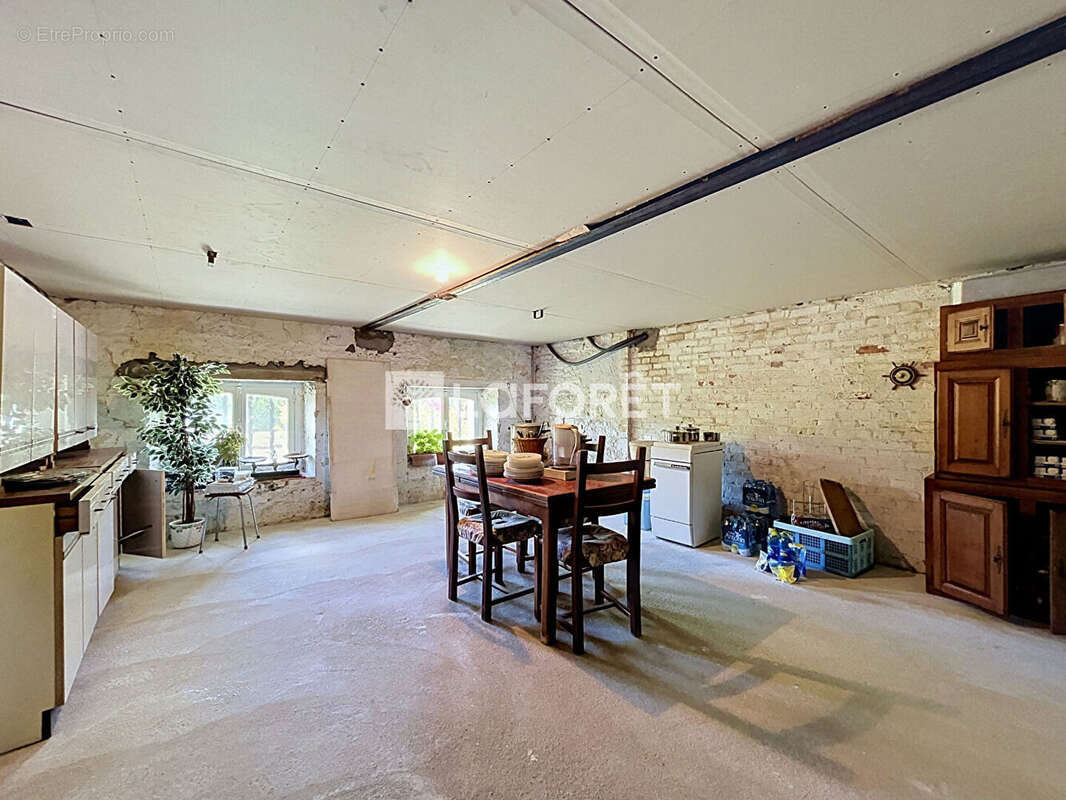 Maison Trun 9 pièce(s) 202,12 m2 - photo 16