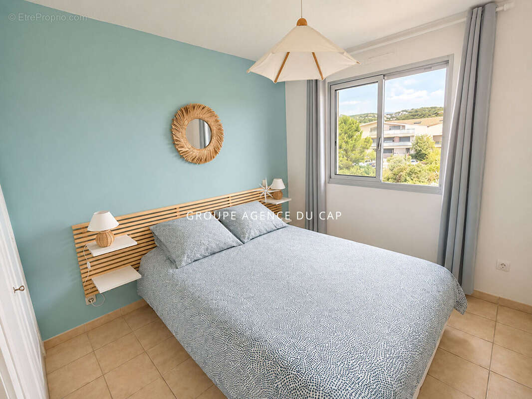 A vendre appartement dans residence securisee avec piscine 3 pieces 2 chambres terrasse sur le toit et veranda cave parking et p - photo 6