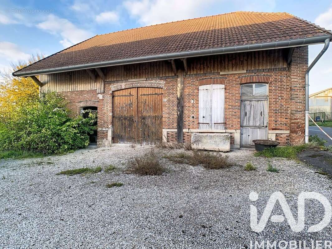 Maison 112 m² à Gourgancon  - photo 3