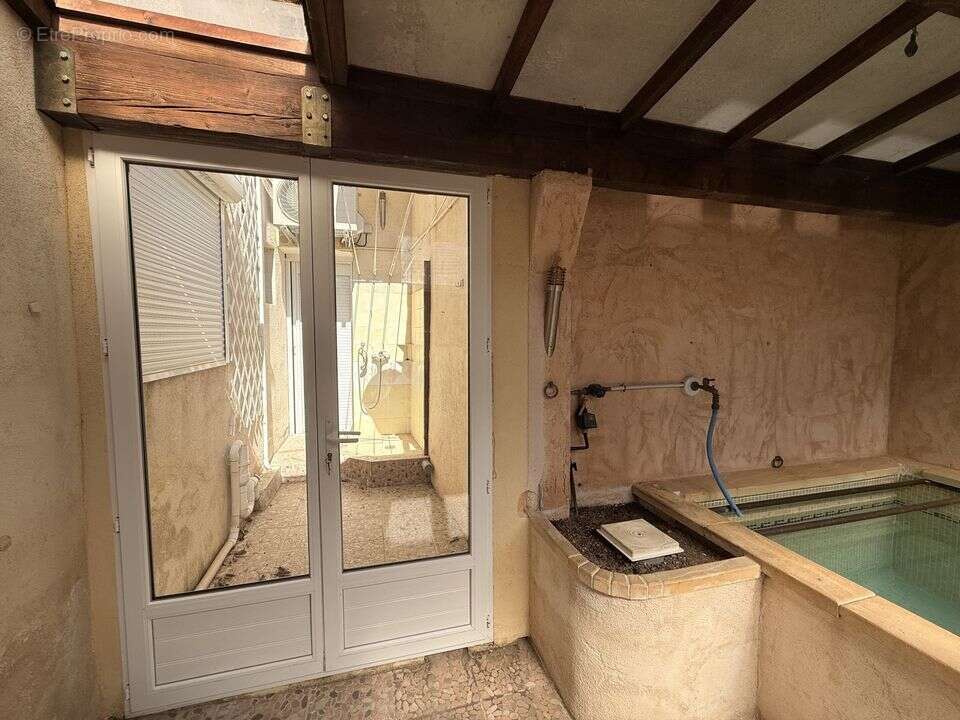 Appartement à ROGNAC