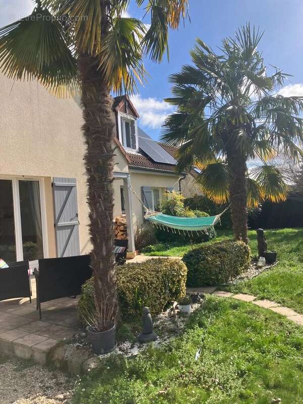 Maison à ONCY-SUR-ECOLE