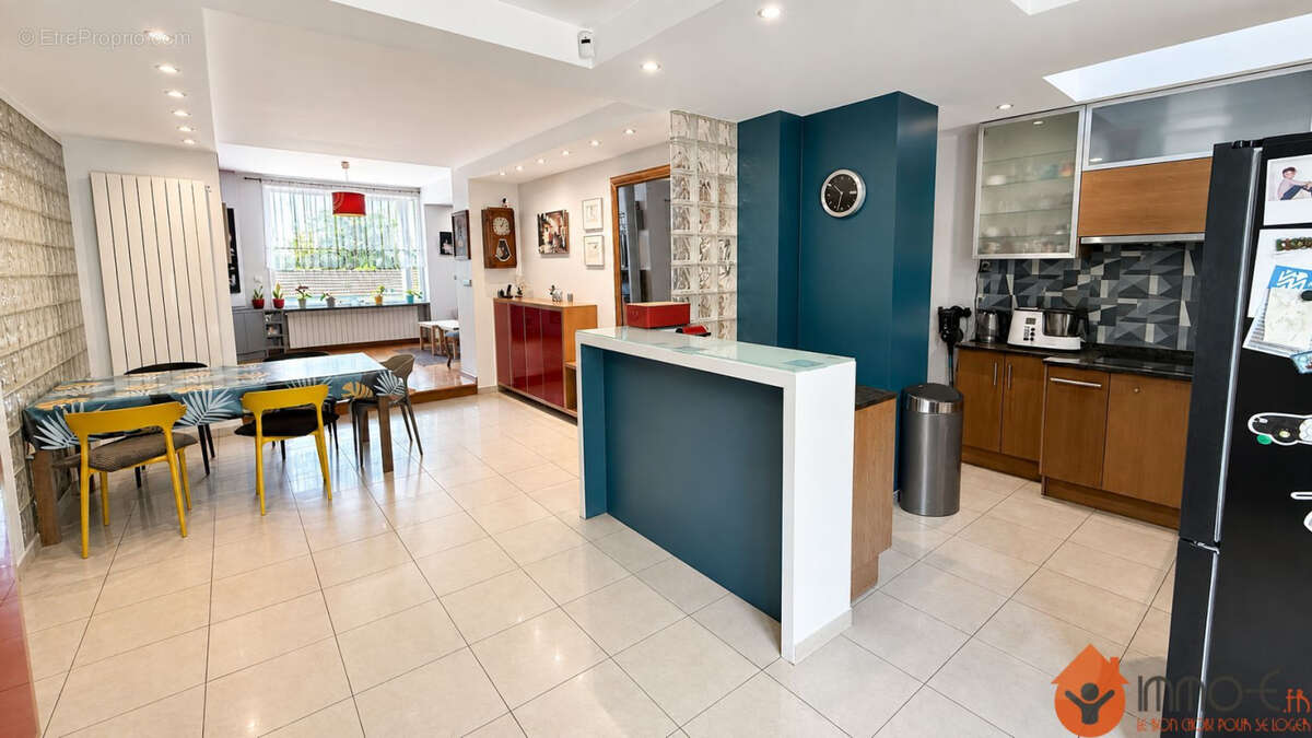 Maison 158 m² à Ormesson-Sur-Marne  - photo 8