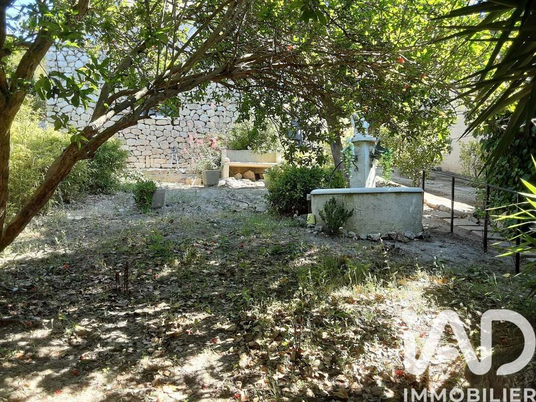 Photo 4 - Maison à ENSUES-LA-REDONNE