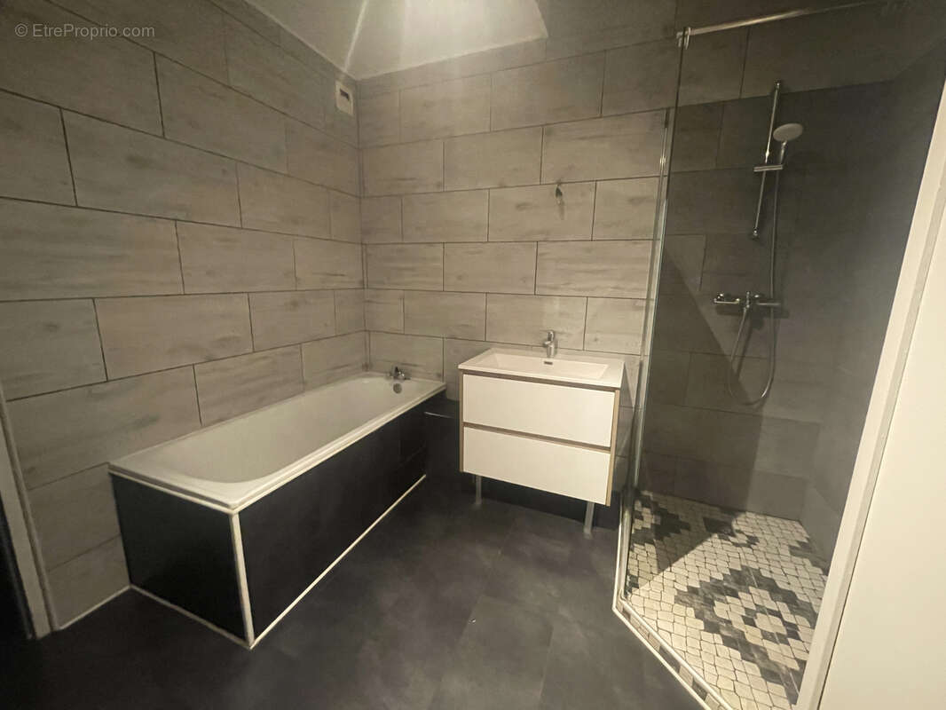 Appartement à VEZELISE