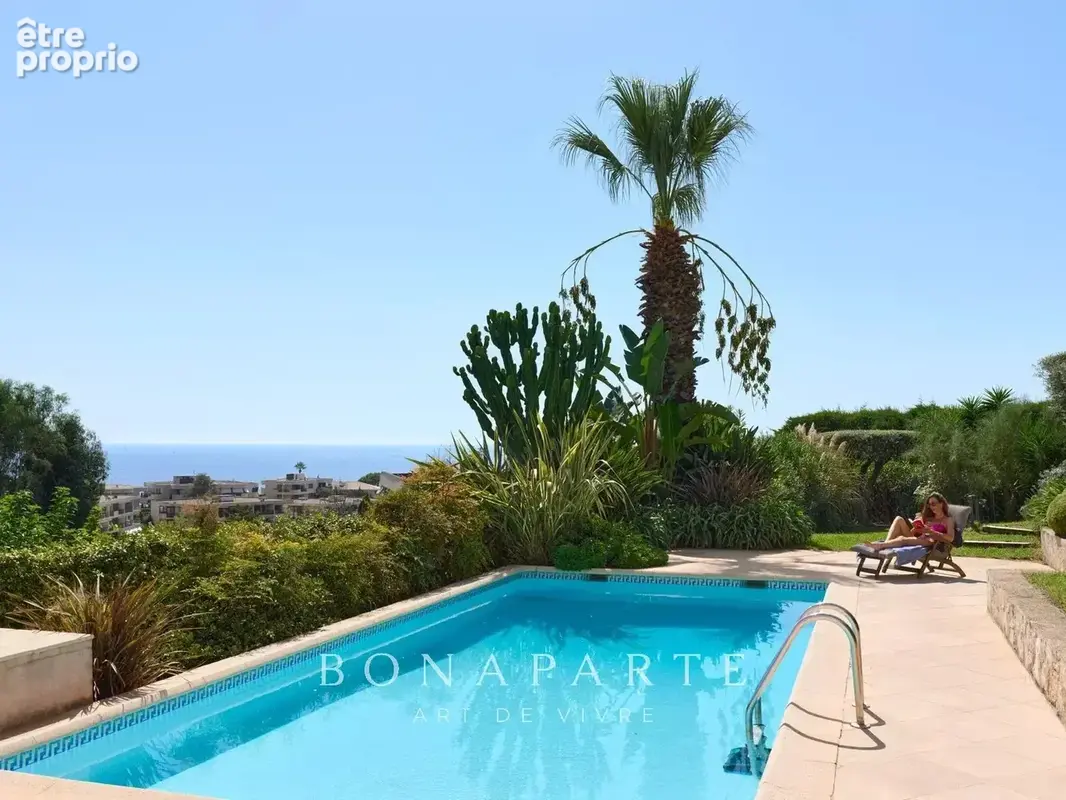 Elégante propriété à la vue mer panoramique - photo 4